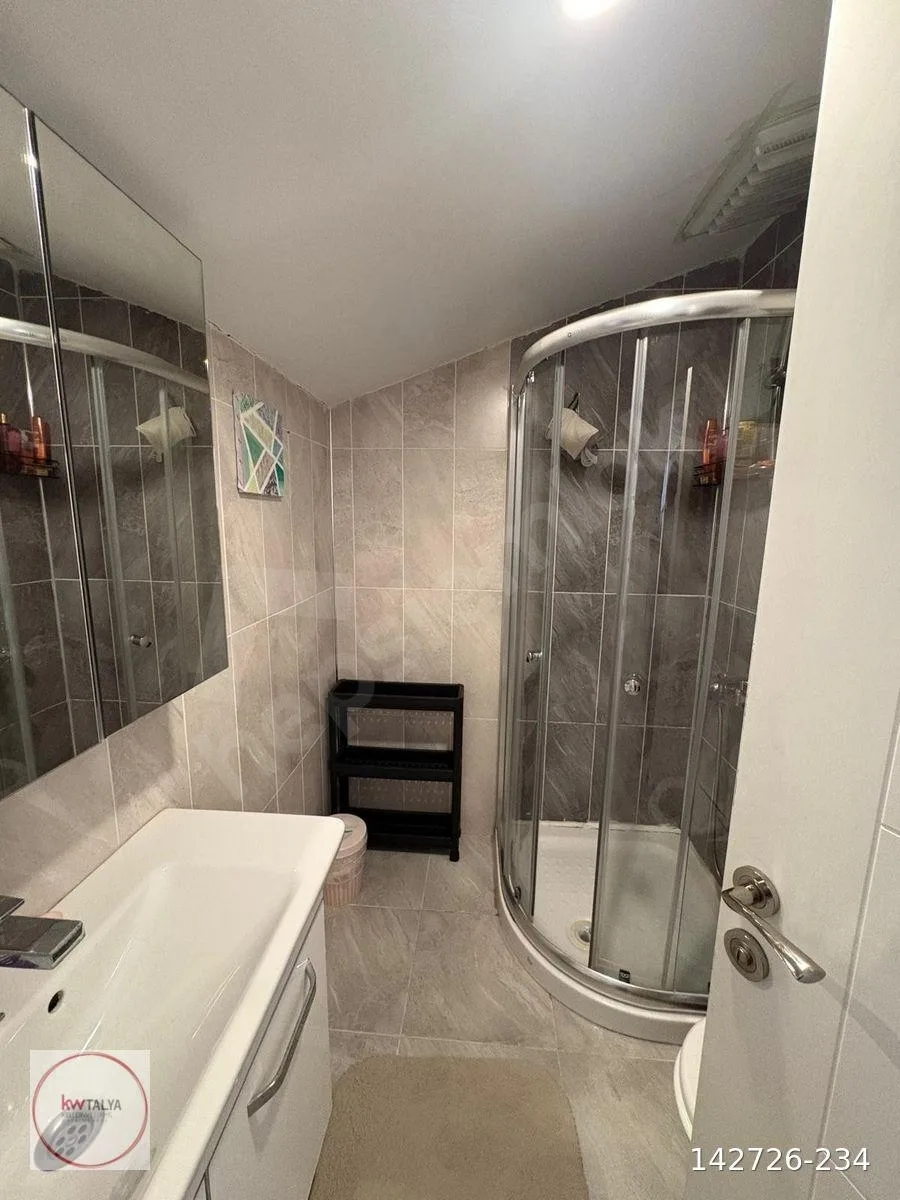 Beylikdüzü Kavaklı'da Satılık 3+2 Dubleks Daire 31