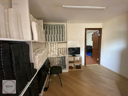 Muratpaşa Kışla'da Satılık Kiracılı Köşe Dükkân 13