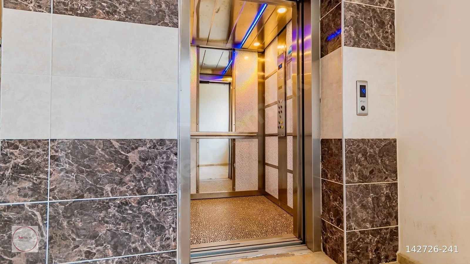 Döşemealtı Yeniköy'de Kiralık Geniş 2+1 Daire 4