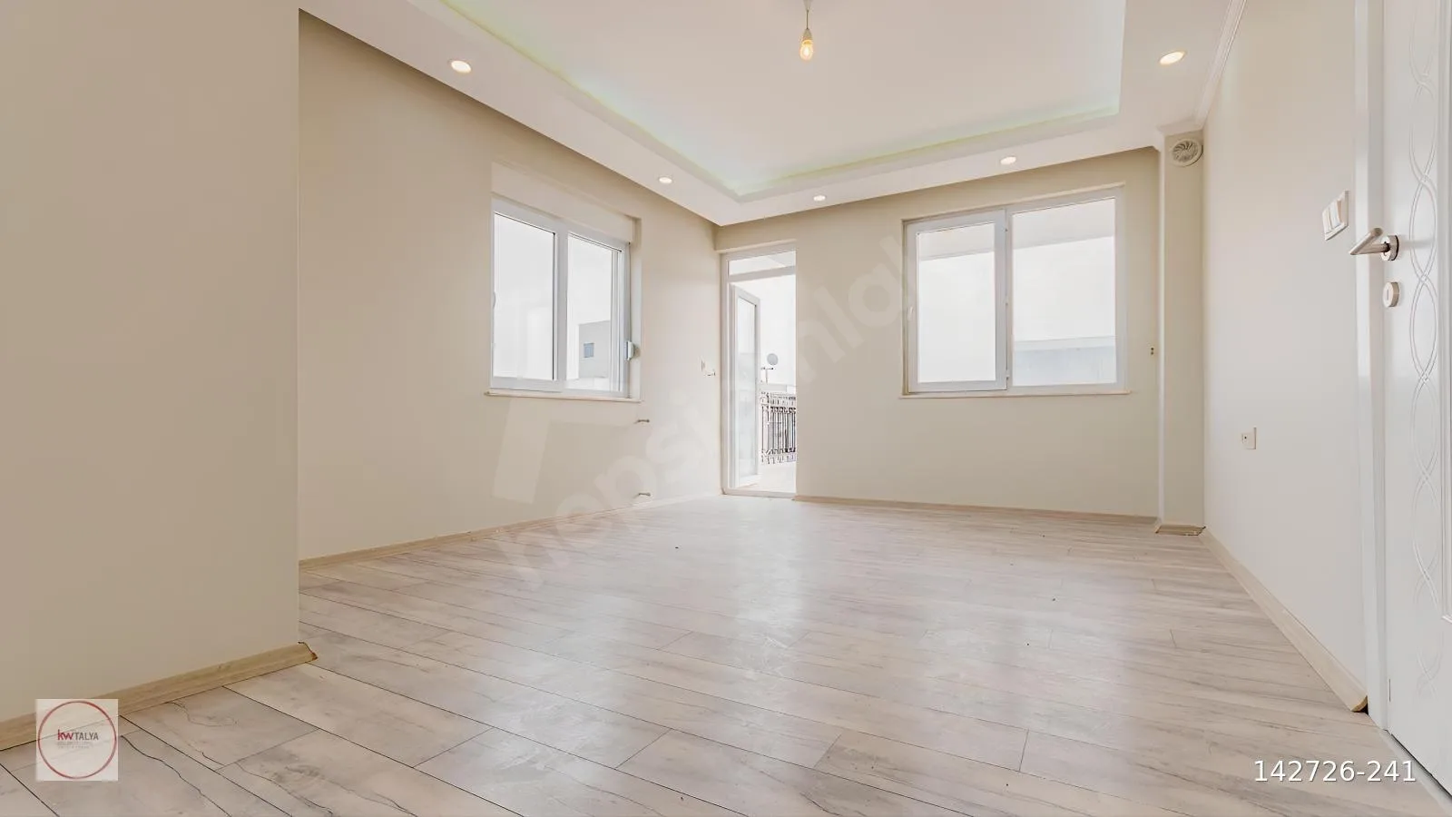 Döşemealtı Yeniköy'de Kiralık Geniş 2+1 Daire 9