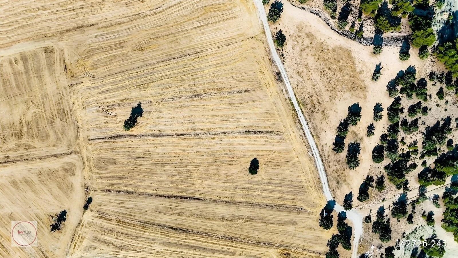 Korkuteli Yukarıkaraman'da Satılık Tarla (6.545 m²) 10