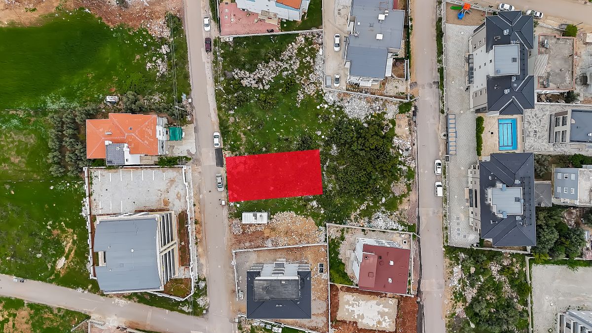 K2A'DAN DÖŞEMALTI /YENİKÖY DE SATILIK 0,80 EMSAL İMARLI ARSA 7
