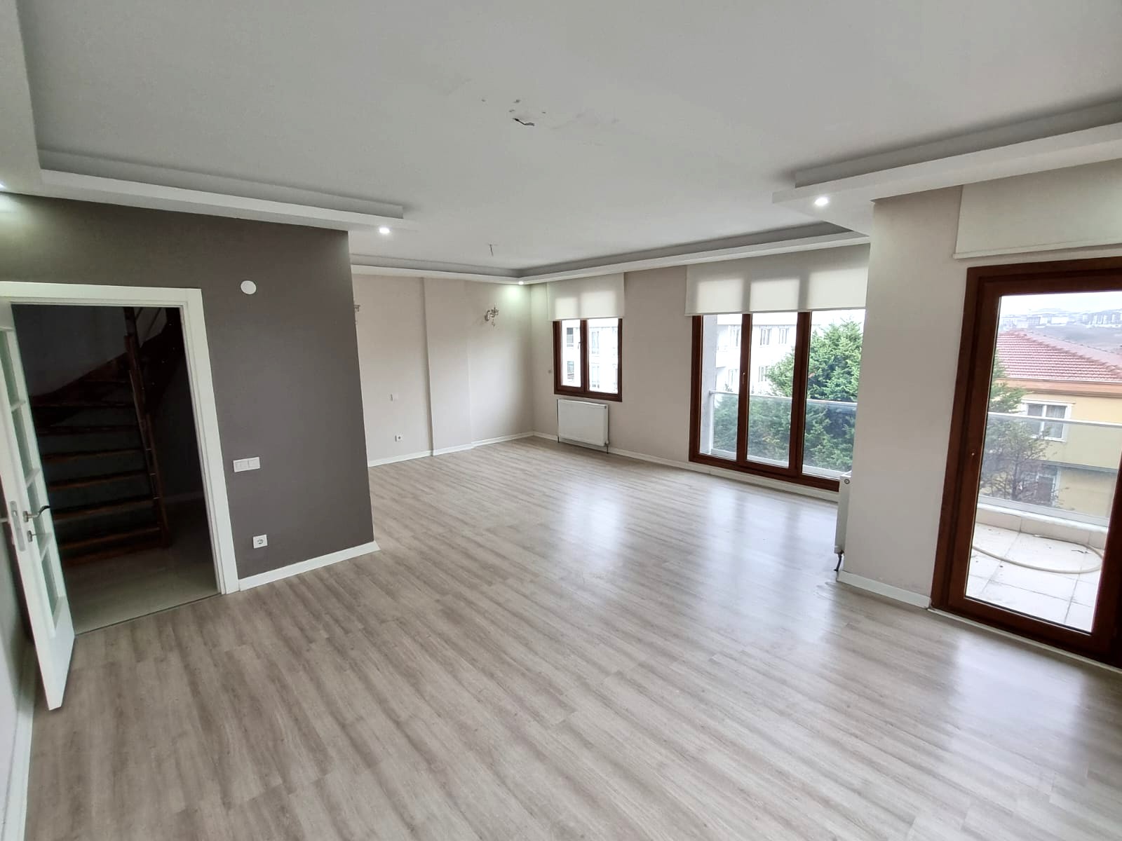 K2A'DAN İSTANBUL BEYLİKDÜZÜ KAVAKLI'DA SATILIK 3+2 DUBLEKS DAİRE 3