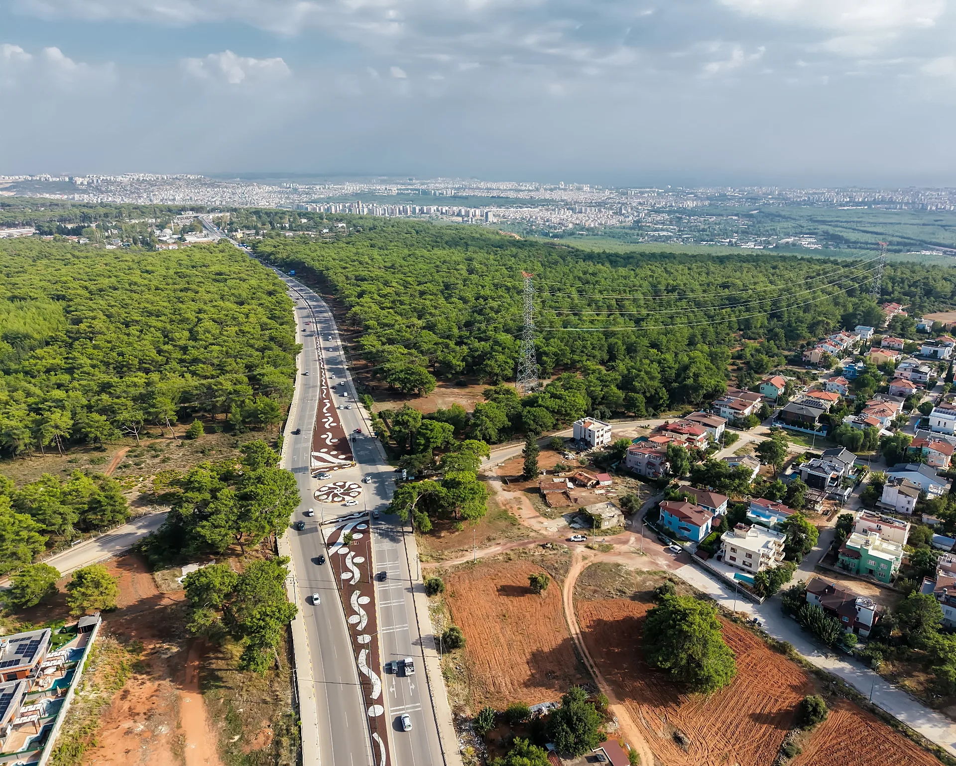 K2A'DAN ANTALYA DÖŞEMEALTI NEBİLER'DE SATILIK ANAYOL ÜZERİ TARLA 9